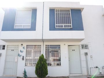 CASA EN VENTA EN HACIENDA DEL BOSQUE TECAMAC