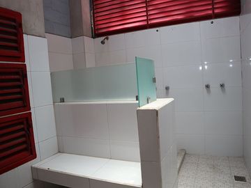 EDIFICIO COMERCIAL EN VENTA EN CD LAGO NEZAHUALCOYOTL