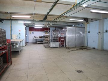 EDIFICIO COMERCIAL EN VENTA EN CD LAGO NEZAHUALCOYOTL