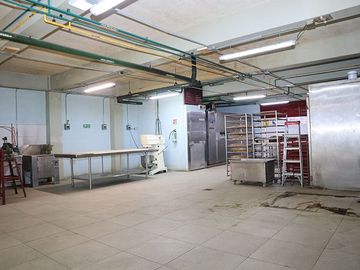 EDIFICIO COMERCIAL EN VENTA EN CD LAGO NEZAHUALCOYOTL