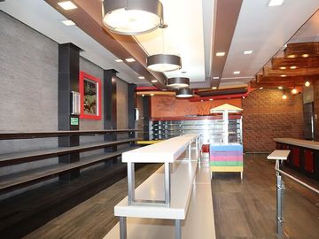 EDIFICIO COMERCIAL EN VENTA EN CD LAGO NEZAHUALCOYOTL