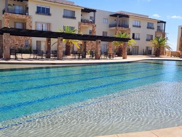Camino del Mar – Townhouses de 2 niveles con rooftop y vista al océano 🌊🏡