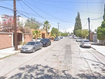 Casa en remate bancario, Fraccionamiento San Felipe, Chihuahua, Chihuahua.