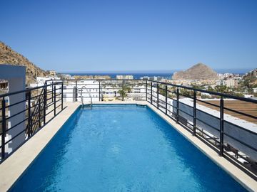 Rooftop + mar + ubicación: el combo perfecto en Luxotica III