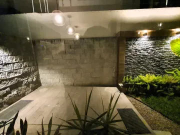 CASA EN VENTA EN PRIVADA EN LA CONDESA JURIQUILLA QUERETARO