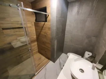 CASA EN VENTA EN PRIVADA EN LA CONDESA JURIQUILLA QUERETARO