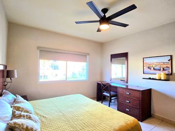 Villa Dorada! Departamento Centrico a tan solo 10 minutos de la Marina en Los Cabos!