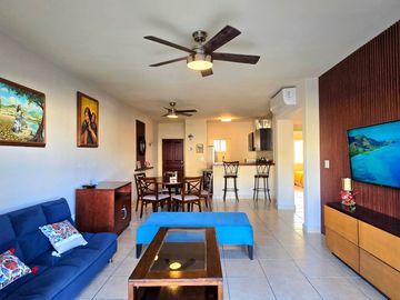 Villa Dorada! Departamento Centrico a tan solo 10 minutos de la Marina en Los Cabos!