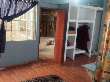VENDO CASA EN CIUDAD AZTECA 3 ERA SECCION, ENTRE BULEVAR TEOCALLIS Y BULEVAR DE LOS AZTECAS