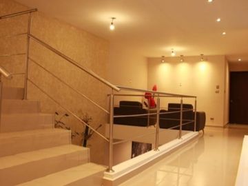 3 CASAS HERMOSAS EN VILLA MAGNA CON 1 RECAMARA EN PLANTA BAJA