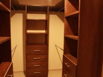 3 CASAS HERMOSAS EN VILLA MAGNA CON 1 RECAMARA EN PLANTA BAJA