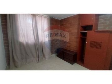 VENDO APARTAMENTO BARRIO RESURRECION