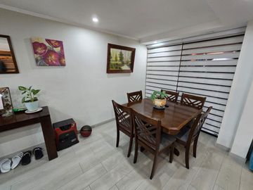 Amplia Casa Villa Brisas de la Ribera