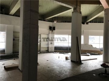 Terreno/Edificio comercial en RENTA en la Colonia Roma