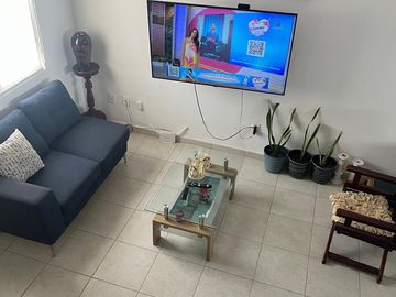 VENDO CASA EN ESQUINA CERCA DE CD INDUSTRIAL