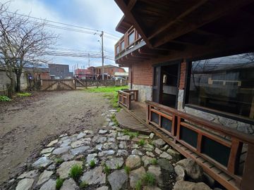 Amplia Casa en Los Lagos