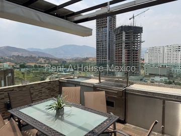 Penthouse en Venta en Hacienda de las Palmas, Huixquilucan