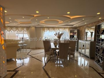 Penthouse en Venta en Hacienda de las Palmas, Huixquilucan