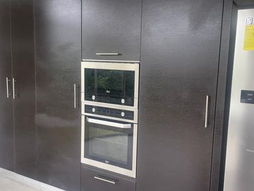 HERMOSA PROPIEDAD EN  VENTA URB. PRIVADA