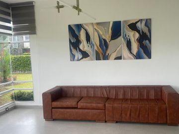 HERMOSA PROPIEDAD EN  VENTA URB. PRIVADA