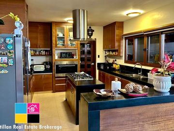Furnished Mediterranean House for Sale in Planta zionne Verdana Homes Talisay City
