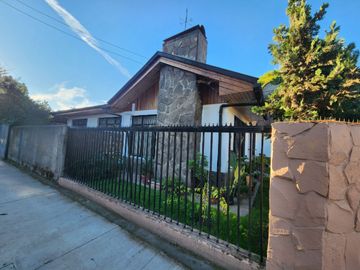 Se vende casa en Lontue, Molina