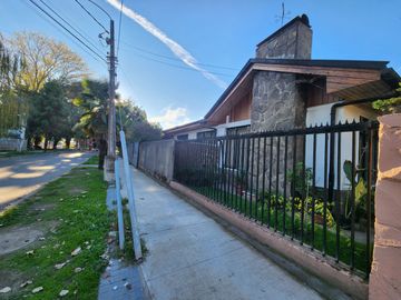 Se vende casa en Lontue, Molina