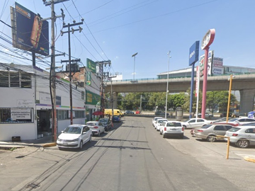 CASA EN VENTA, COL. VIVEROS DE LA LOMA, TLALNEPANTLA DE BAZ, ESTADO DE MÉXICO.