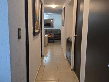 Hermoso departamento en rincón de la montaña