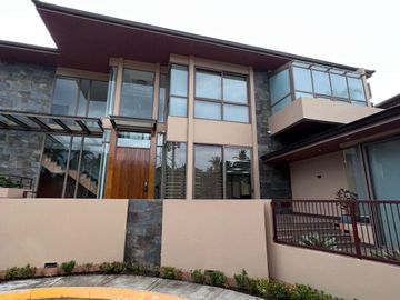 FOR SALE: PREMIUM 2 STOREY MODERN HOUSE & LOT WITH BASEMENT PARKING