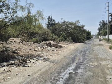 AMPLIO TERRENO EN LOS ALAMOS