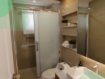(4 Bedrooms) Project-Selling Unit @Madonna Residence