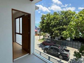 Affordable ready for occupancy 3 storey house and lot for sale for sale crestview homes lower antipolo city near sm masinag