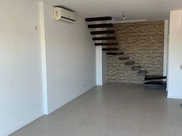VENTA DEPARTAMENTO 4 AMBIENTES CON TERRAZA Y COCHERA HAEDO
