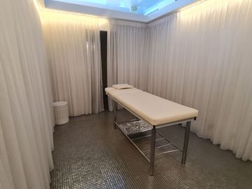 Suite por estrenar en edificio exclusivo Yoo Quito