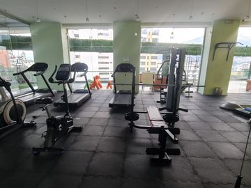 Suite por estrenar en edificio exclusivo Yoo Quito