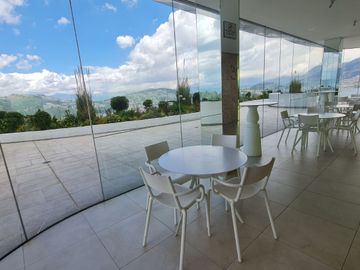 Suite por estrenar en edificio exclusivo Yoo Quito