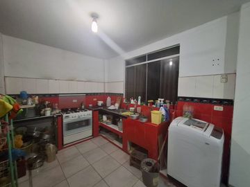Venta Casa En Carabayllo + Aires - 