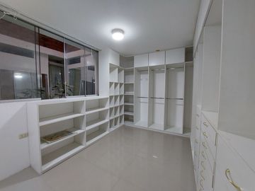 Venta Casa En Carabayllo + Aires - 