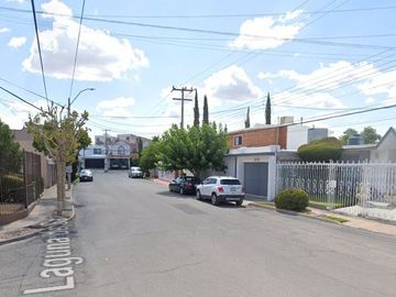 Casa en Remate Bancario, Fracc San Felipe, Chihuahua, Chih.