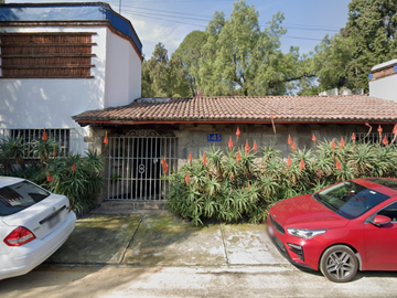 REMATE DE CASA CERCA A PERIFERICO SUR