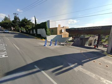 Casa en Remate Loma de Valle Escondido, Atizapan de Zaragoza, Estado de México