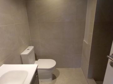FOR SALE: PENTHOUSE UNIT E2111 AT THE ALEXANDRA CONDOMINIUM