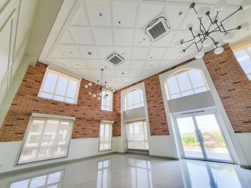 Penthouse Condominium For Sale in Chelsea Parkplace Capital Town, San Fernando Pampanga