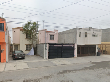 CASA REMATE BANCARIO EN AVE. DE LOS ROBLES, FRACCIONAMIENTO VILLA FLORIDA, REYNOSA