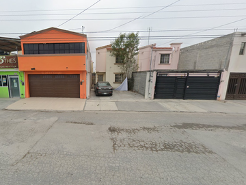 CASA REMATE BANCARIO EN AVE. DE LOS ROBLES, FRACCIONAMIENTO VILLA FLORIDA, REYNOSA