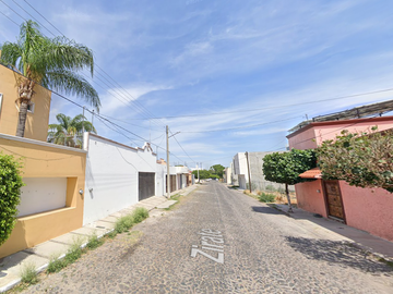 CASA EN VENTA EN ZIRATE LA PIEDAD MICHOACAN