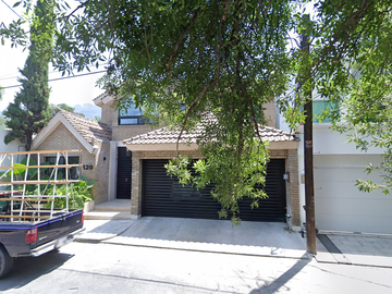 Casa en Remate en Mirasierra 1er Sector, San Pedro Garza García, Nuevo León