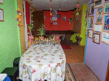 Venta de casa de 3D, 2B, amplio estacionamiento. Terreno de 450 m2. Rivadavia, Valle del Elqui. $65 millones