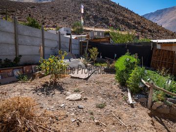 Venta de casa de 3D, 2B, amplio estacionamiento. Terreno de 450 m2. Rivadavia, Valle del Elqui. $65 millones